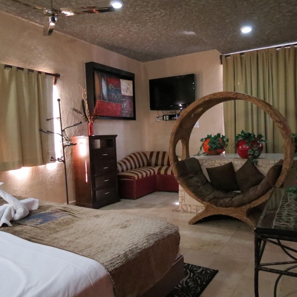 Villas Y Suites Paraiso Del Sur كويرنافاكا المظهر الخارجي الصورة