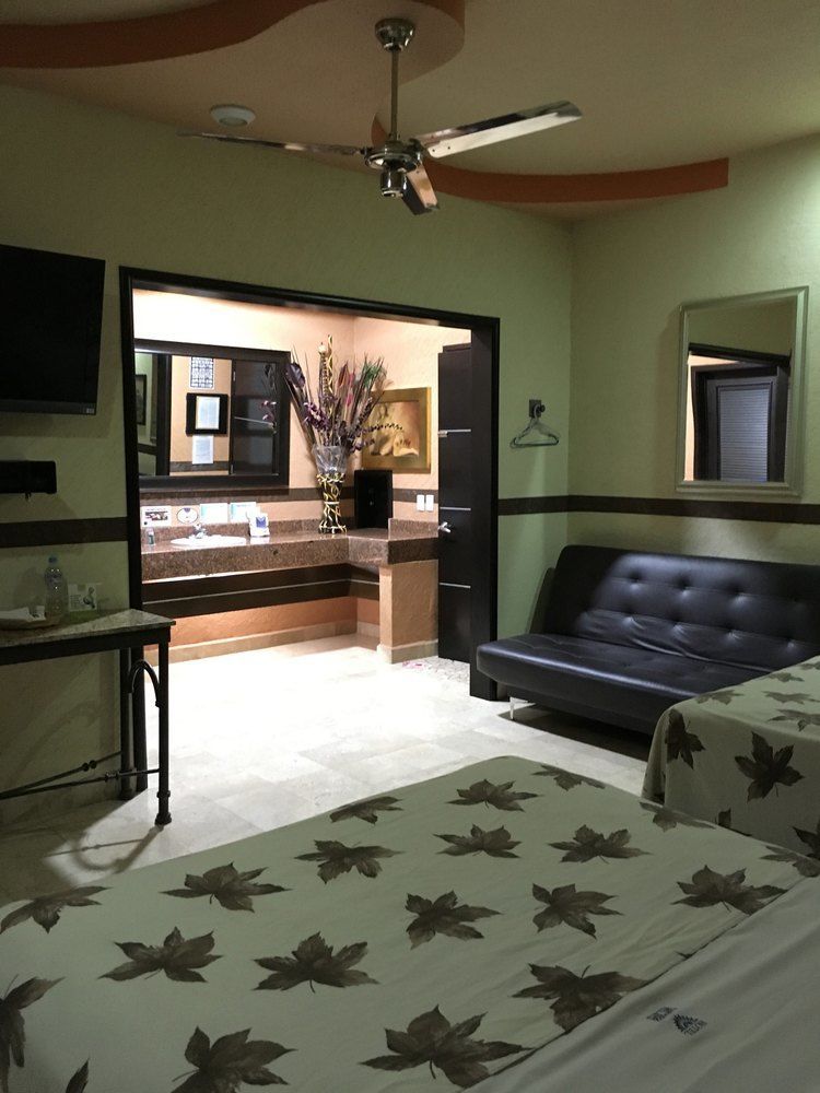 Villas Y Suites Paraiso Del Sur كويرنافاكا المظهر الخارجي الصورة